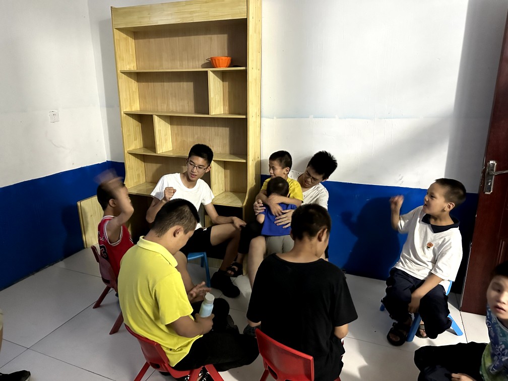 Students learning together